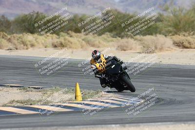 media/Nov-16-2025-Race Pace (Sun) [[8c5fa54630]]/Non Verified Riders (1st 20 Minutes)/2-Turn 10 (1010am)/